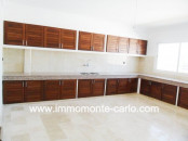 villa neuve à louer à Rabat au quartier Souissi