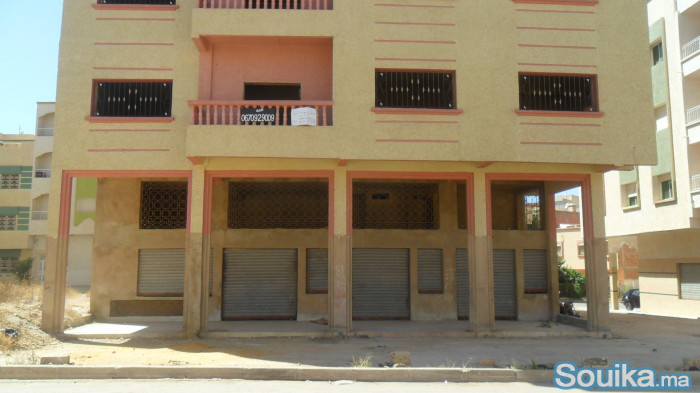 Bâtiment Deux Faces 180 m Semi Fini à Meknès