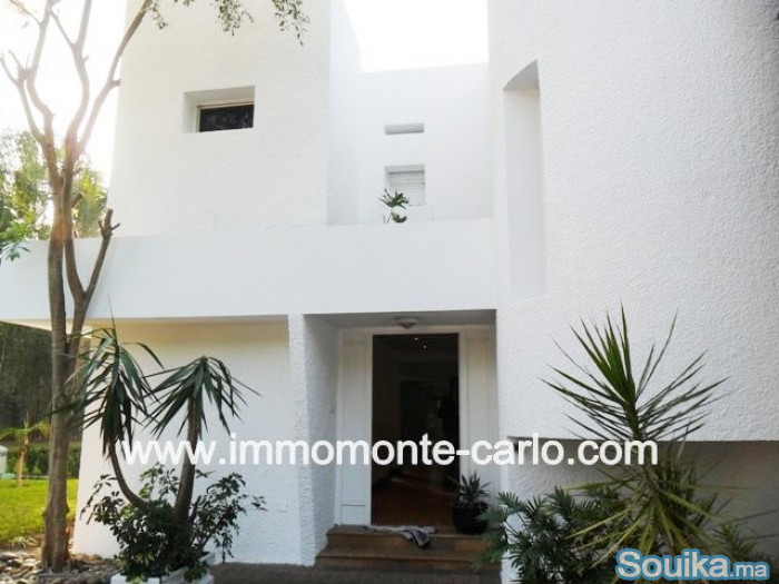Villa haut standing à louer au quartier Souissi
