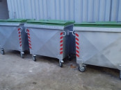 Bac poubelle métallique 660 litres galvanisé