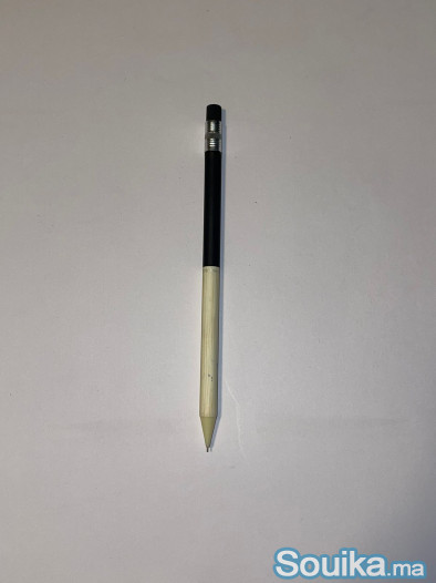 Stock de stylos Feutres et crayons
