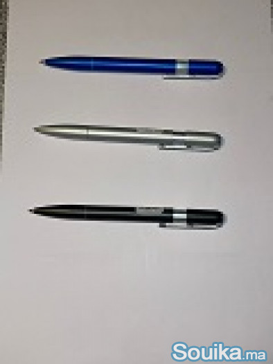 Stock de stylos Feutres et crayons