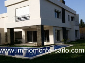 Villa haut standing neuve avec piscine à SOUISSI