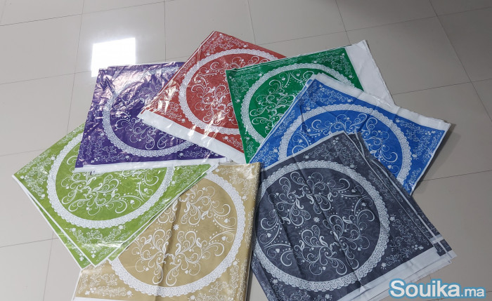Nappe En Plastique مفارش المائدة البلاستيكية