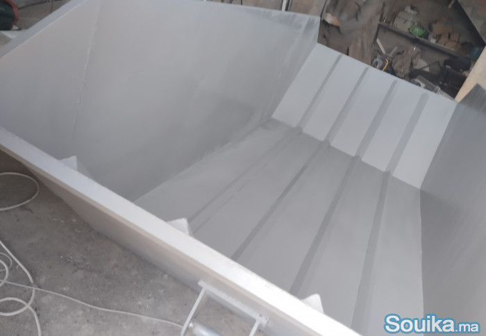 Poubelle métallique galvanisé de 660l benne de 5 m