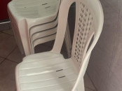 Lot de 6 Chaises en Plastique Empilables