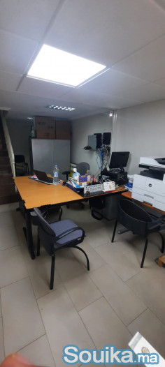 À vendre Fond murs dun magasin 35m