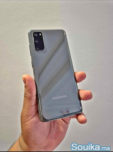 SAMSUNG S20
