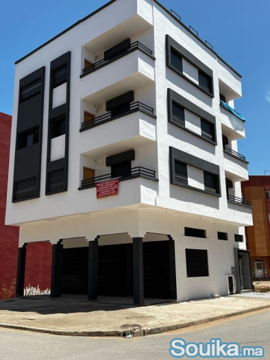 SUPERBE APPARTEMENT A VENDRE A KENITRA