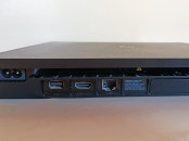 PS4 Slim 1TB Flashé v9.00 Comme neuf