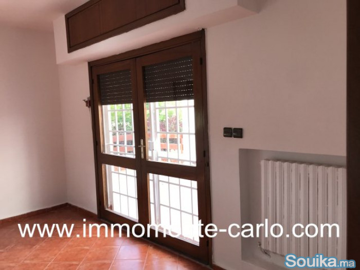 Villa à louer au quartier Souissi à Rabat