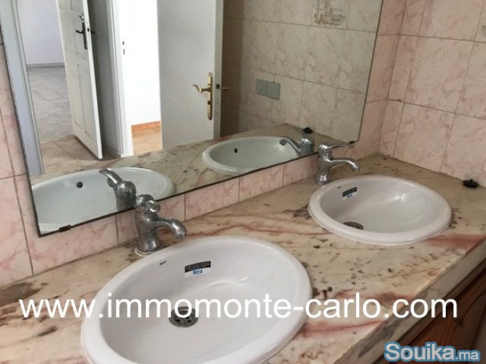 Villa usage bureau à louer à Souissi Rabat