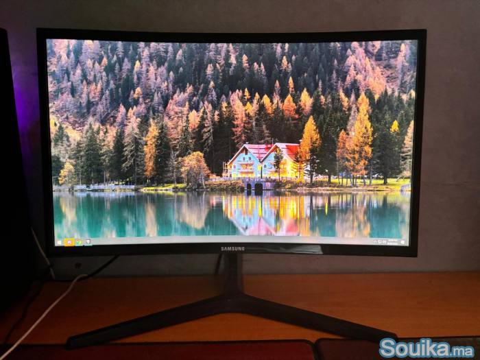 PC gamer bureau à vendre en excellent état