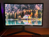 PC gamer bureau à vendre en excellent état