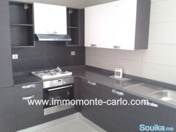 Location Appartement de standing à Hay Riad