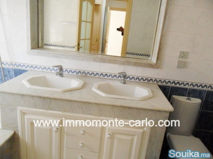 villa avec chauffage central à Hay Riad