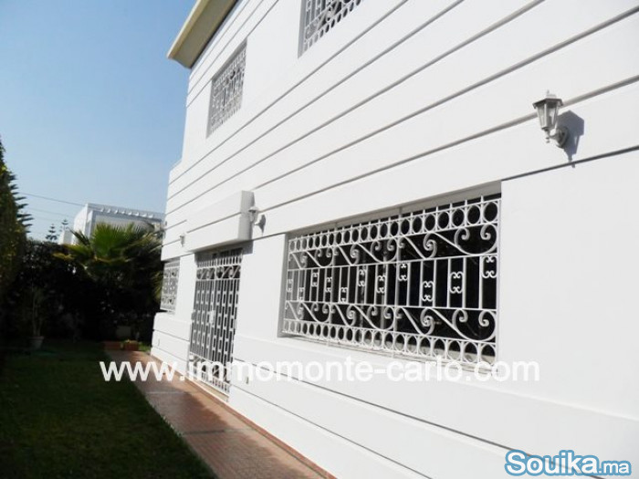 villa avec chauffage central à Hay Riad