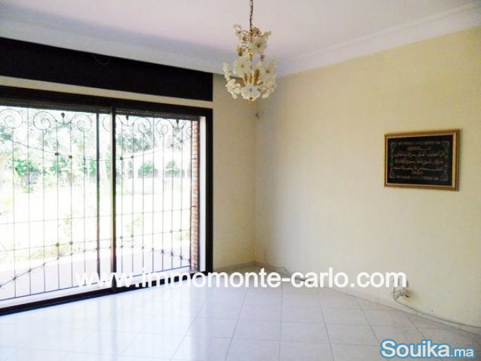 villa avec chauffage central à Souissi