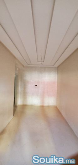 Appartement 3 chambres au RDC à louer à Deroua