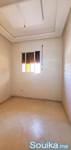 Appartement 3 chambres au RDC à louer à Deroua