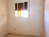 Appartement 3 chambres au RDC à louer à Deroua