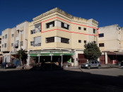 appartement et commerce a vendre a fes