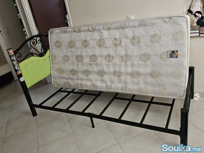 Lit 01 place sommier et matelas