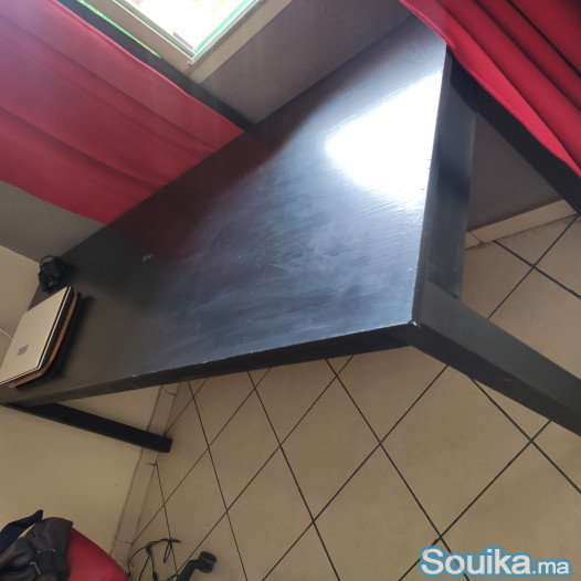 Grande Table bureau et chaise ordinateur