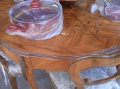 Super table à manger style Louis 15