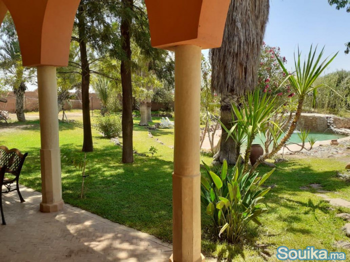 Villa jardin piscine km15 route de Fes