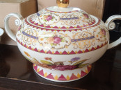 SERVICE COMPLET EN PORCELAINE