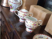 SERVICE COMPLET EN PORCELAINE