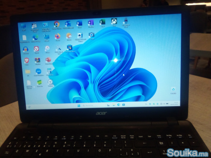 Pc Portable Acer Aspire E5-571 i5 G4 256Go SSD Sto